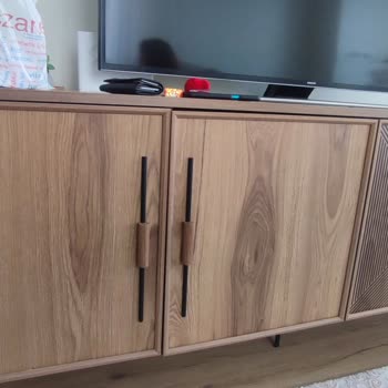 Pendorya AVM'den Aldığım TV Konsolu Hayal Kırıklığına Uğrattı