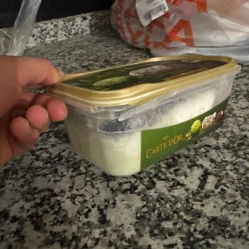 Migros Hemen'den Gelen Kırık Dondurma Kutusu Ve Yetersiz Müşteri Hizmeti