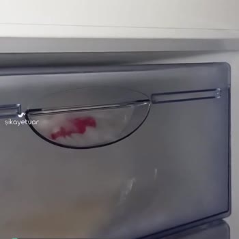 Uğur Dikey Dondurucu Işıkları Sürekli Yanıyor!