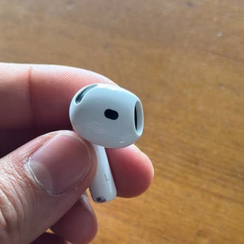 Media Markt'ta Airpods Fiyaskosu: Çizik Ve Uğultu Sorunu Çözülmedi!