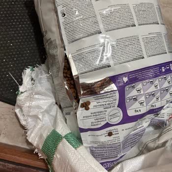 Trendyol'dan Aldığım Kedi Maması Sahte Ve Bozulmuş Geldi