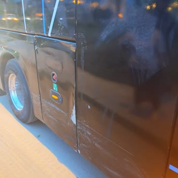 Varan Turizm Şoförü Çarpıp Kaçtı, Yolcuların Hayatı Tehlikede