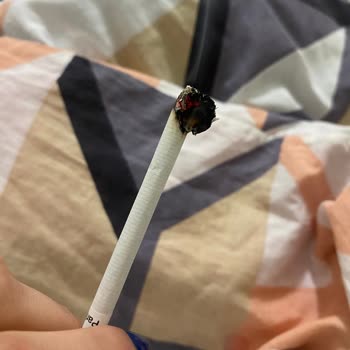Sigara Paketinde Sağlığa Zararlı Cisim Şoku