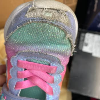 Skechers Ayakkabıda Kalite Hayal Kırıklığı: Müşteri Memnuniyeti Arayışı