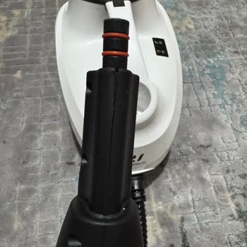 Dsm Teknoloji Yeni Alınan Temizlik Makinesi İkinci Kullanımda Kırıldı