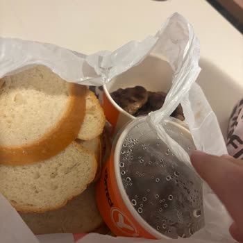 Yanlış Sipariş Ve Kötü Hizmet