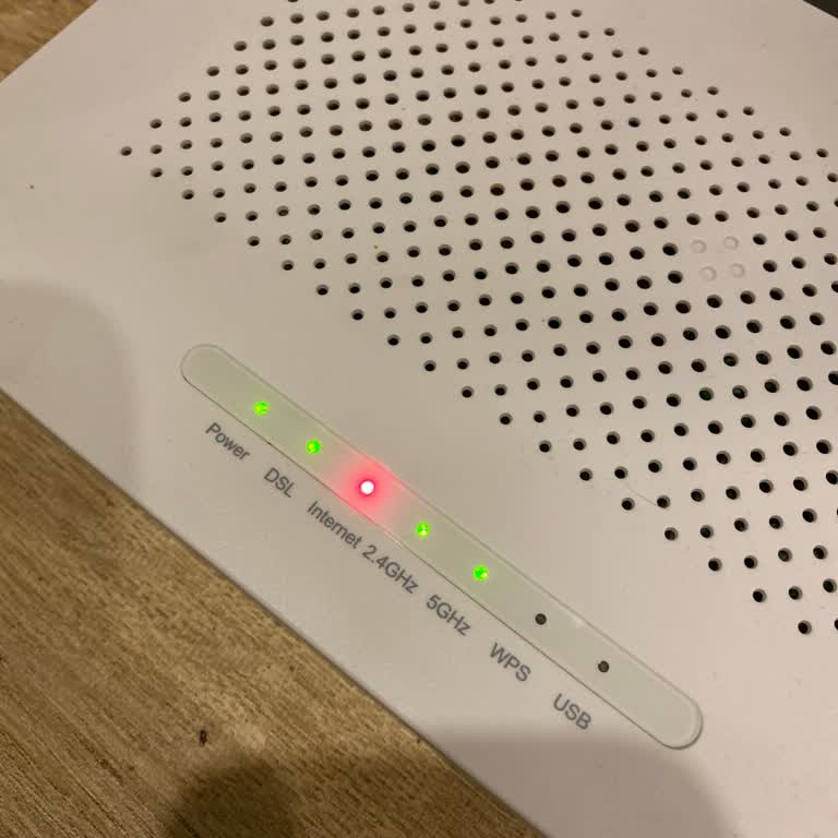 Sürekli Kesilen İnternet Ve Yüksek Fatura Mağduriyeti