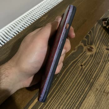 Kalitesiz Kılıf Ve Yanıltıcı Fotoğraflar