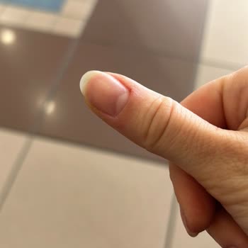 Gratis Beauty Kalıcı Oje Kabusu: Hayal Kırıklığı Ve Zaman Kaybı