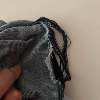 Mavi Pantolonun Üretim Hatası Ve Yanıltıcı İnceleme