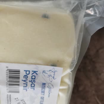 Son Kullanma Tarihi Geçmemiş Peynirin Küflenmesi Mağduriyeti