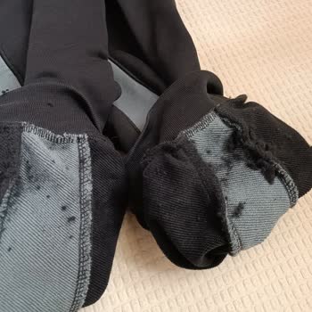 Skechers Eşofman Altında Tüylenme Sorunu