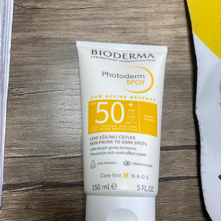 Bioderma Güneş Kremi: Beklenmeyen Yapı Ve Beyazlık Sorunu