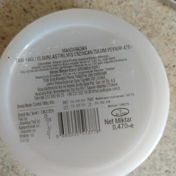 Getir'den Gelen Küflü Ve Plastik Parçalı Peynir Şoku