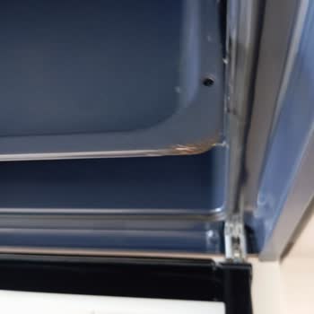 Beko Fırınında Pas Ve Çizik Sorunu