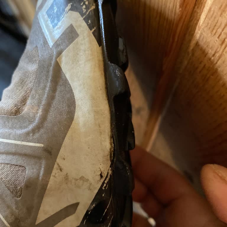 Salomon Ayakkabıda Garanti Sorunu