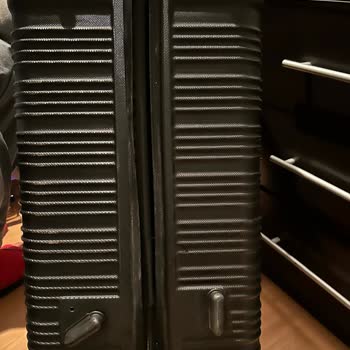 Qatar Airways beschädigter Koffer, Flug QR 69 (Doha-Frankfurt) 09.04.2025