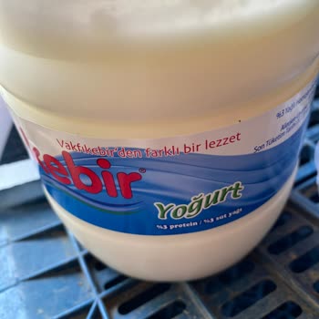 Bozuk Yoğurt Satışı Ve Fiş Vermeme Sorunu