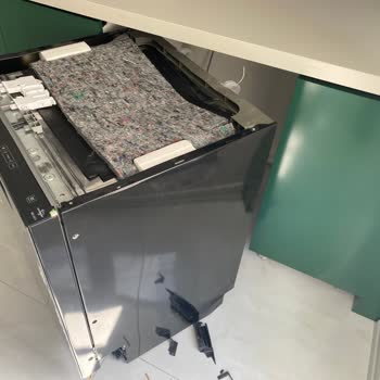 Bulaşık Makinesi Ezildi, Değişim Talebi Reddedildi