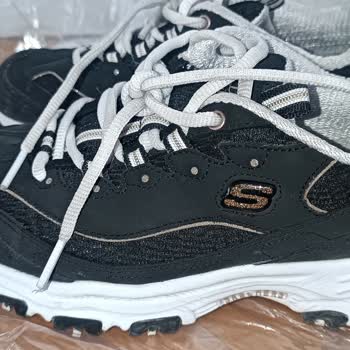 Skechers Ayakkabılarında Yırtılma Ve İade Sorunu