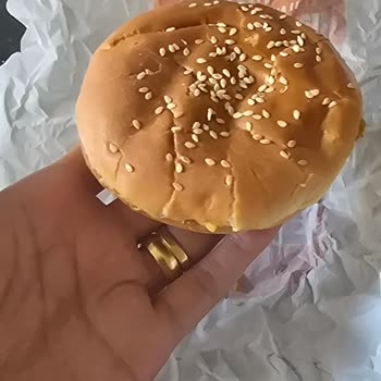 Burger King'de Hayal Kırıklığı: Siparişler Vasat Ve Eksik!