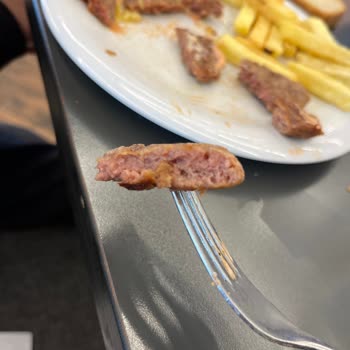 Köfteci Yusuf'ta Çiğ Köfte Ve Yanlış Ücretlendirme Sorunu