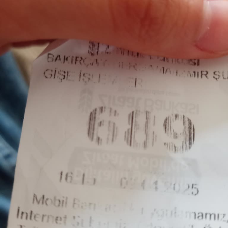 ATM'de El Konulan Para Ve Belirsiz Bekleme Süresi