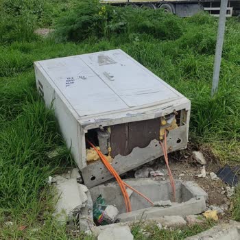 Kopan Fiber Kablo Ve Trafik Kazası: İnternet Çilesi