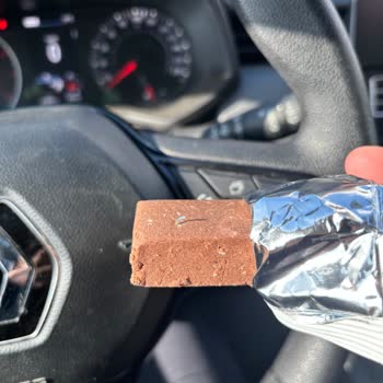 Güvenilir Markadan Beklenmedik Plastik Sürpriz