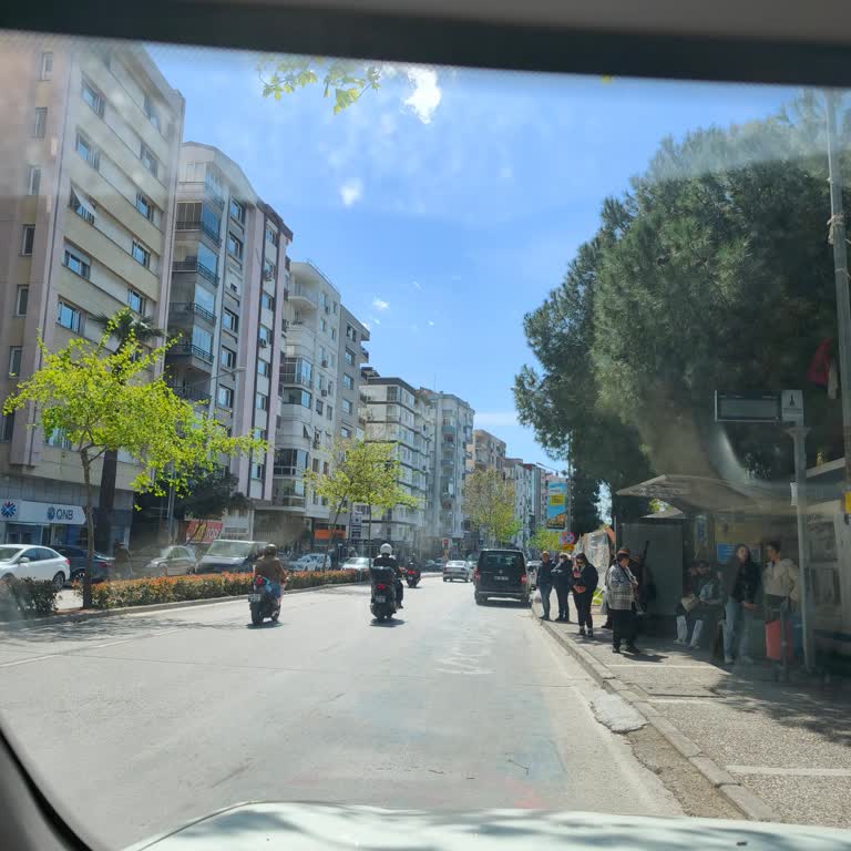 Banka Şubesinde Müşteri Hizmetleri Sorunu