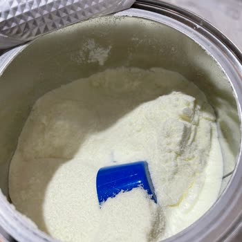 Hipp Bebek Mamasında Hijyen Sorunu: Paket İçinden Çıkan Kıl