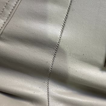 Deri Pantolon Hayal Kırıklığı: Faturasız Çözüm Yok!