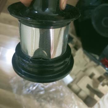 Hasarlı Süpürge Ve Onvo'nun Ücretli Parça Talebi