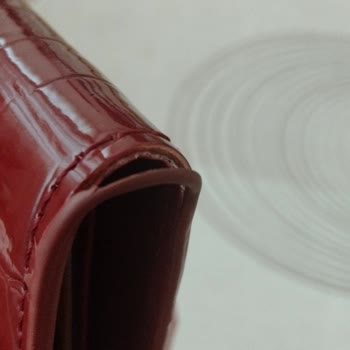 Trendyol'dan Aldığım Cüzdanın Kenarları Açıldı