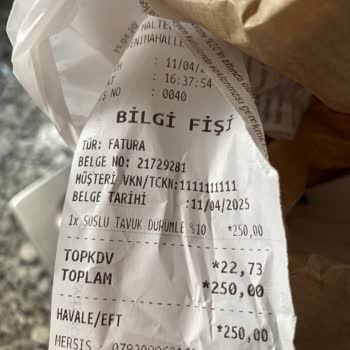 Dürümle Çiğ Tavuk Skandalı: Sağlığımı Tehlikeye Attınız!