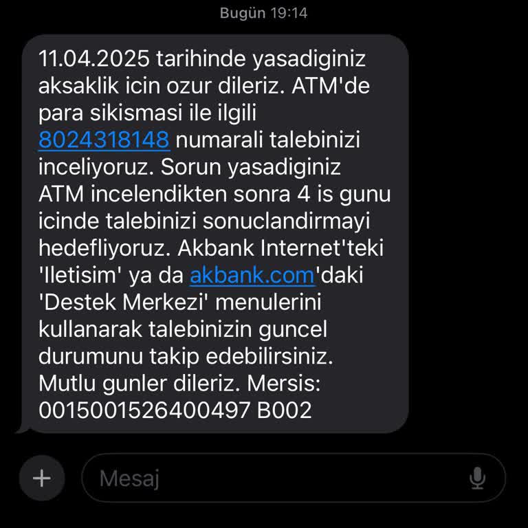 ATM'de Sıkışan Para Ve Uzayan Bekleyiş