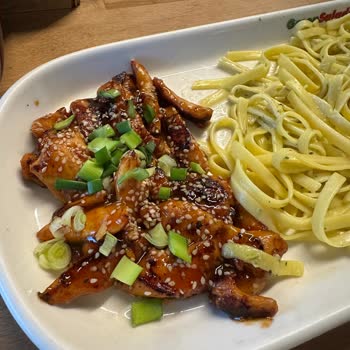 Soğuk Ve Az Porsiyonlar, İlgisiz Hizmet