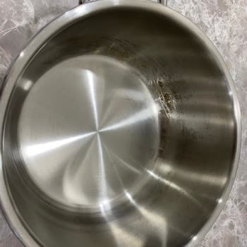 Bulaşık Makinesi Kabusu: Sürekli Lekeli Çıkıyor