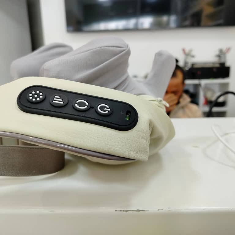 Robo Masaj Aleti Kablosunun Takıldığı Yerdeki Soket Bozuldu