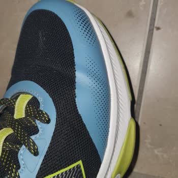 Hızla Aşınan Ayakkabılar: Değişim Veya İade Talebi