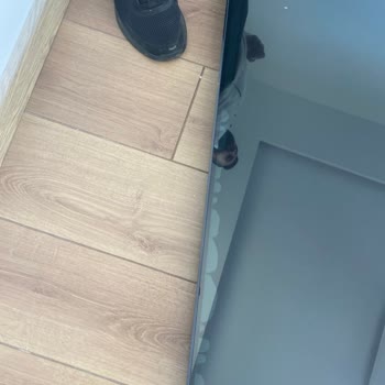 Kırık TV Ve İlgisiz Müşteri Hizmeti!