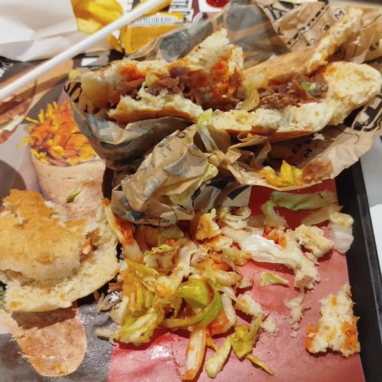 Bayat Ekmek Ve Soğuk Yemek Deneyimi