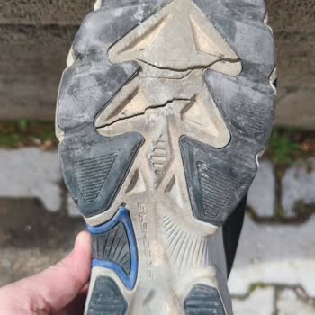 Skechers Air Ventura Ayakkabılarında Taban Sorunu Ve Garanti Hayal Kırıklığı