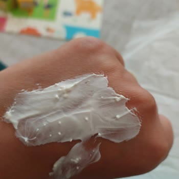 Babydream Pisik Kremindeki Belirsiz İçerik Ve Pütürlü Yapı Sorunu