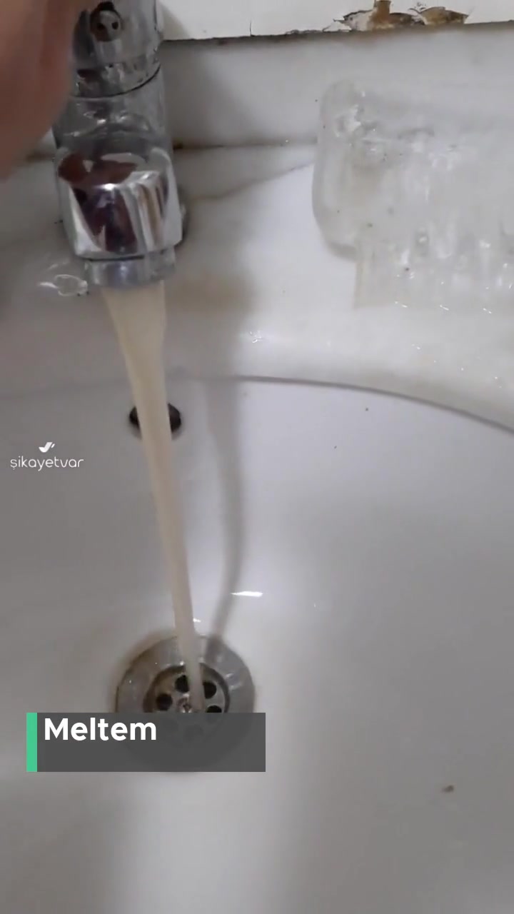 İstanbul Bakırköy'de Sular Çamur Akıyor! videonun kapak resmi