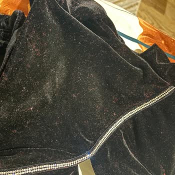 Kalitesiz Sweatshirt Sağlığımı Tehdit Ediyor