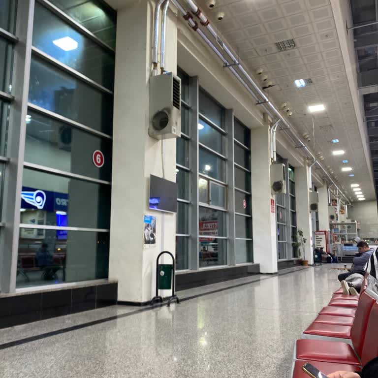 Otobüs Gecikmesi Ve Hizmet Eksikliği