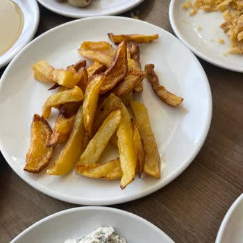 Sütçü Fevzi Bayat Ürünler Ve Soğuk Servis Deneyimi