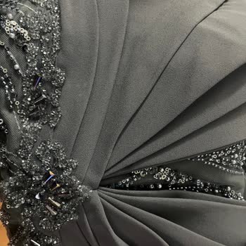 Terzi Macerası: Yanık İzleri Ve Yırtıklarla Dolu Elbise Kabusu