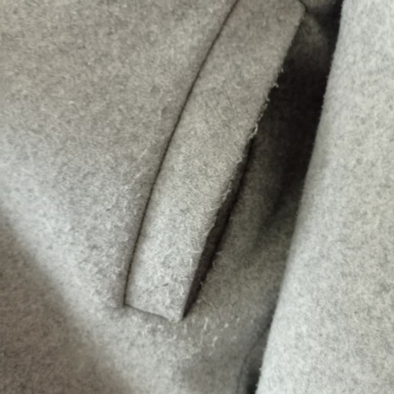 DeFacto Mont Tüylenme Sorunu Ve Değişim İkilemi